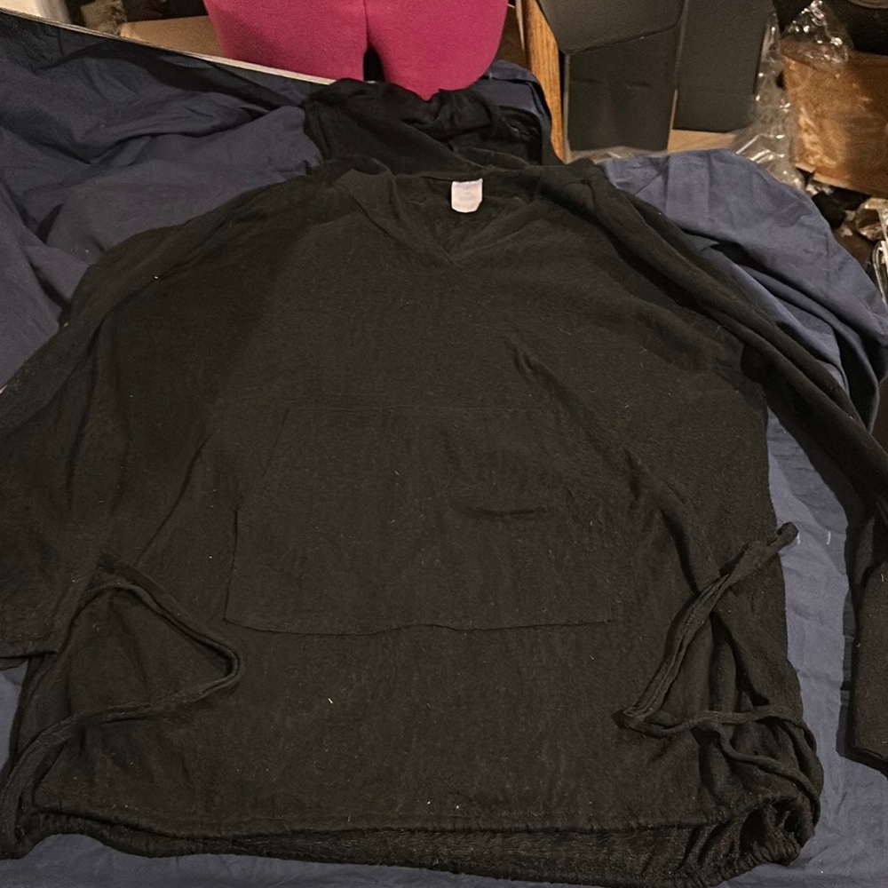 Kona Sol Black Shrug Sweater Classic Knit Poncho